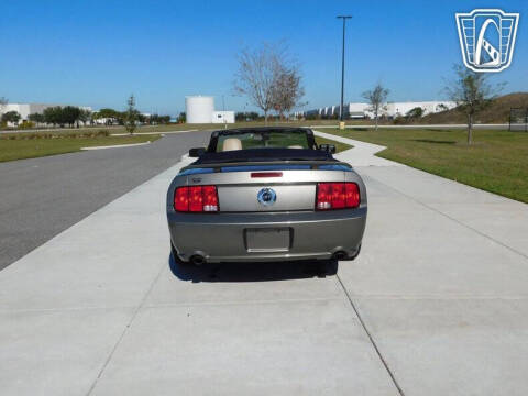 2005 Ford Mustang