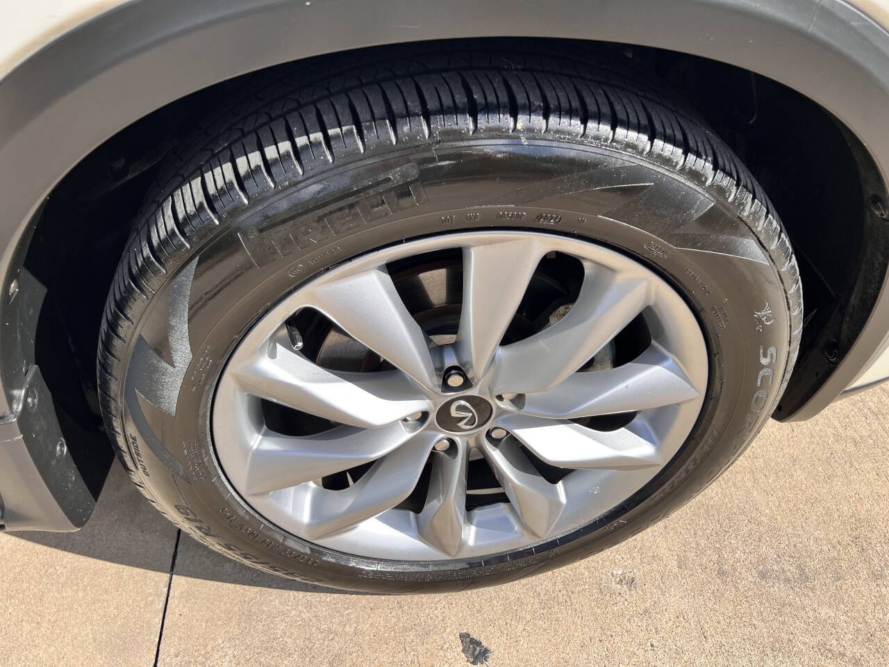 Used Car 2020 Infiniti Qx50  Luxe 4dr Crossover For Sale Under $20,000 In Austin, Texas