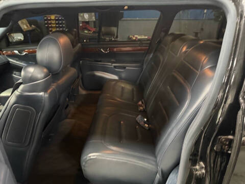 2002 Cadillac Deville Professional