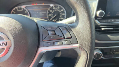 2021 Nissan Altima 2.5 SV