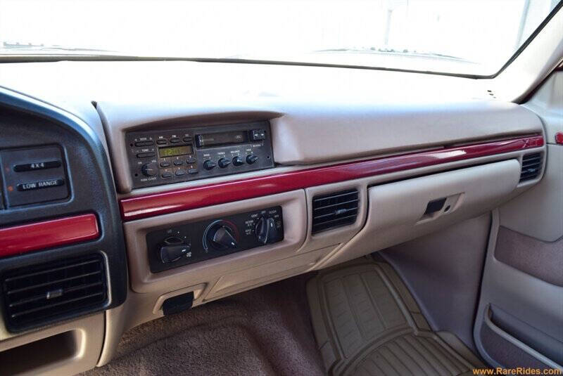 1993 Ford Bronco XLT