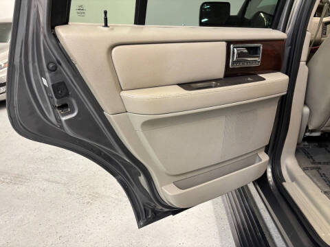 2013 Lincoln Navigator