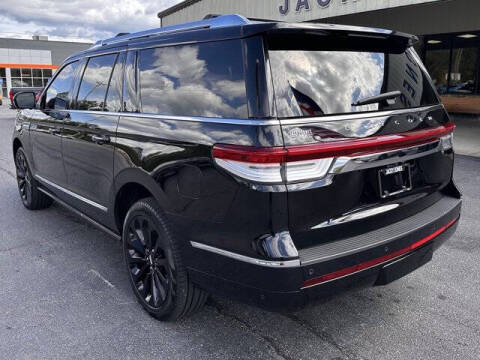 2023 Lincoln Navigator L Reserve