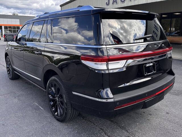 2023 Lincoln Navigator L Reserve
