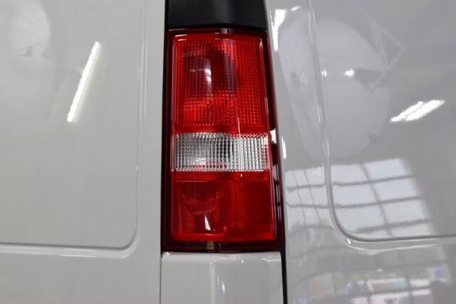 2025 Chevrolet Express 2500