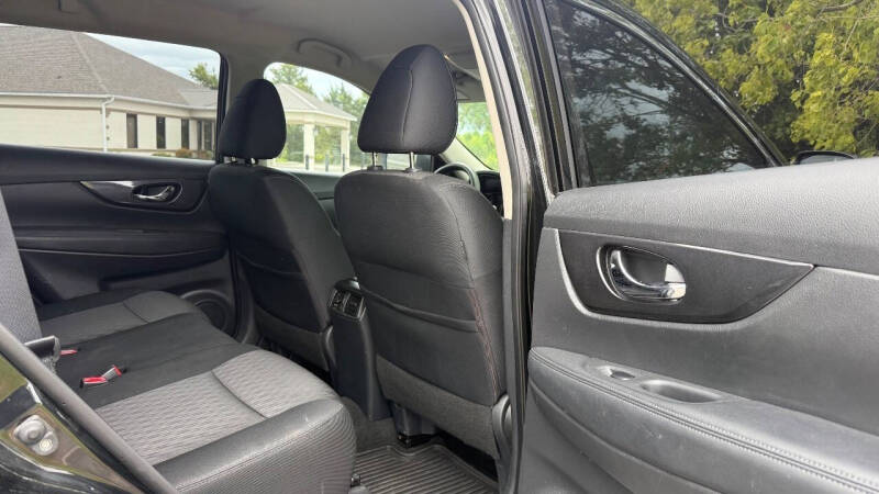 2018 Nissan Rogue S