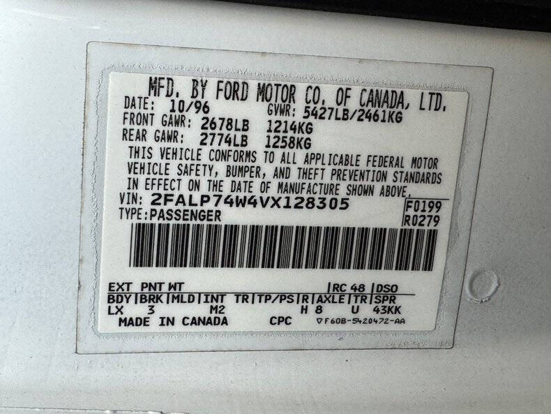 1997 Ford Crown Victoria LX