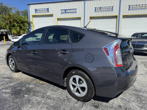 2012 Toyota Prius Two