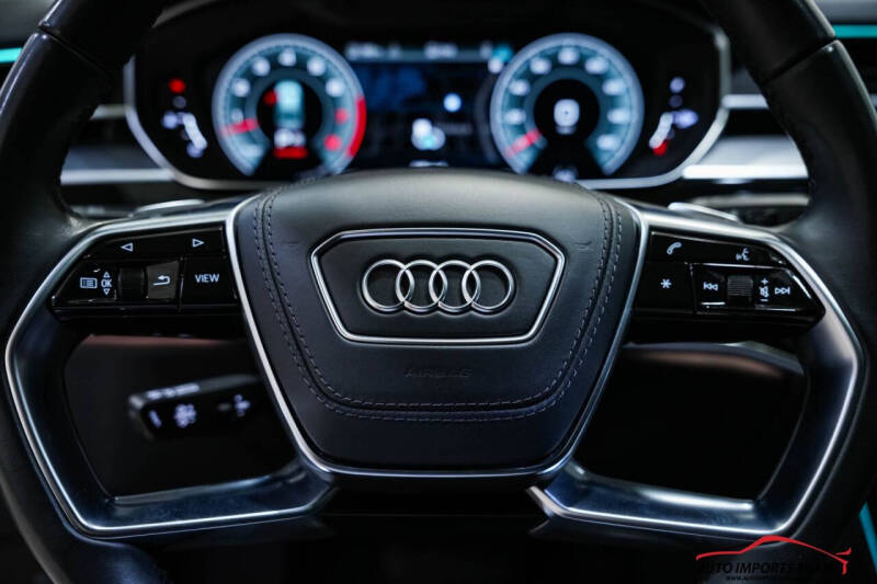 2022 Audi A8 L quattro 55 TFSI