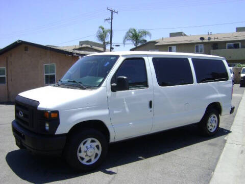 2013 Ford E-Series E-350 SD XL