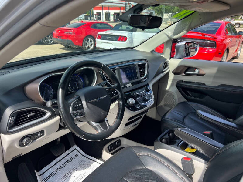 2018 Chrysler Pacifica Touring L