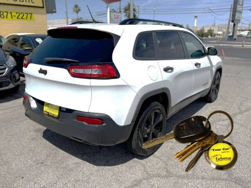 2017 Jeep Cherokee Sport Altitude