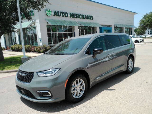 Gray 2025 Chrysler Pacifica Select Select 4dr Mini-Van 1