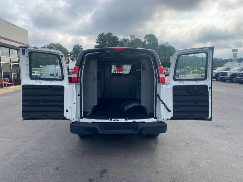 2020 Chevrolet Express 2500