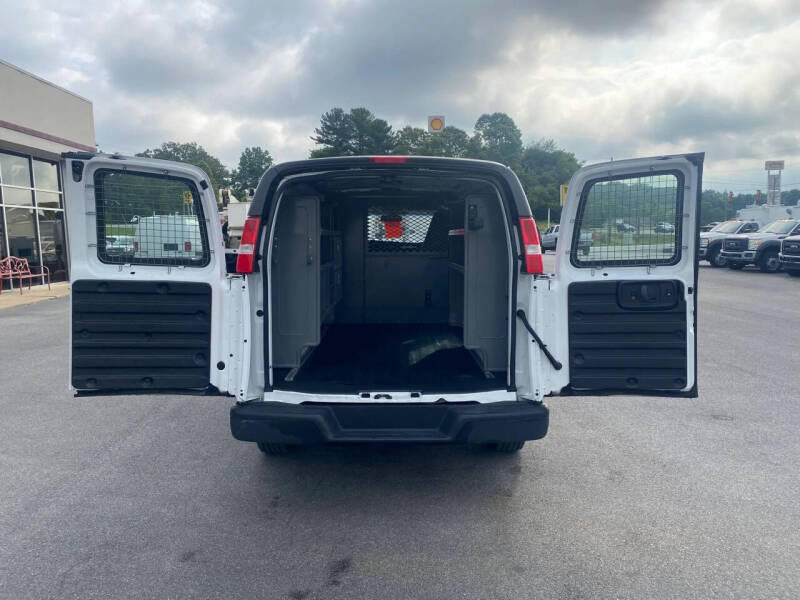 2020 Chevrolet Express 2500
