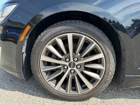 2017 Lincoln MKZ Select
