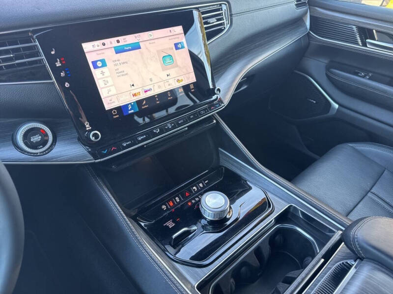 2023 Jeep Wagoneer L Series II