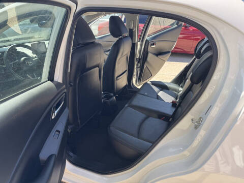 2020 Toyota Yaris Hatchback XLE