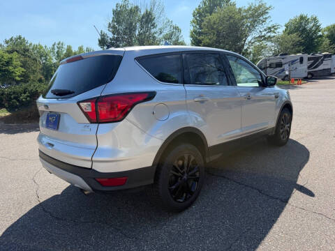 2019 Ford Escape SE