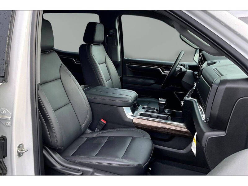 2025 GMC Sierra 1500