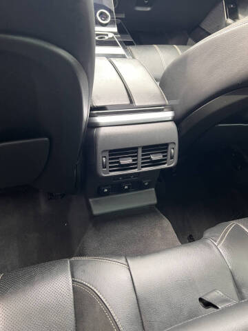 2018 Land Rover Range Rover Velar P250 R-Dynamic SE