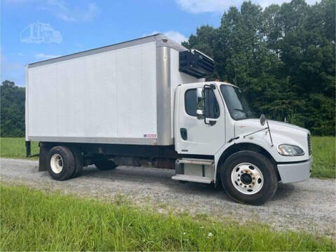 2012 Freightliner Business class M2