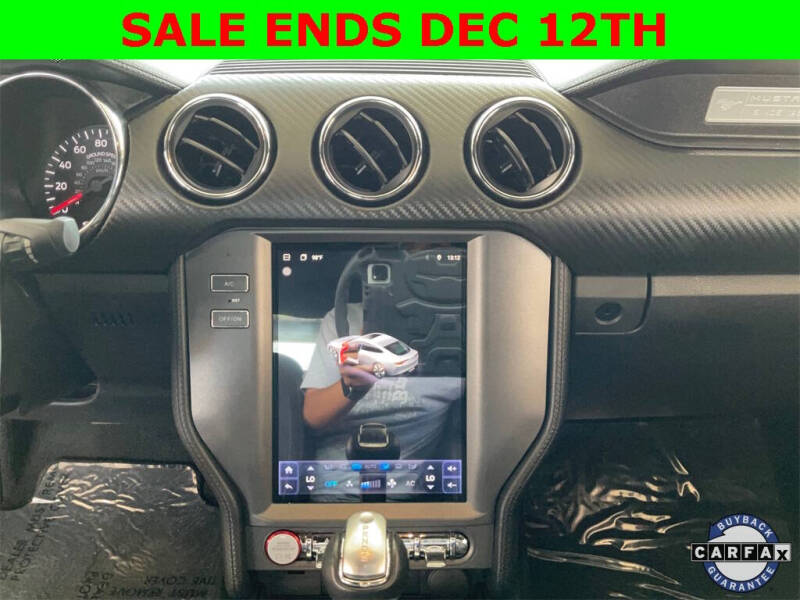 2017 Ford Mustang V6