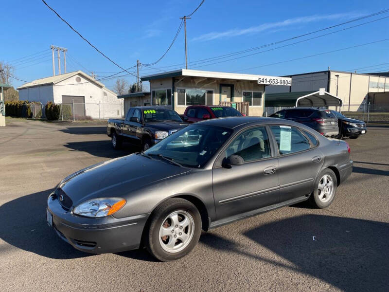 2005 Ford Taurus