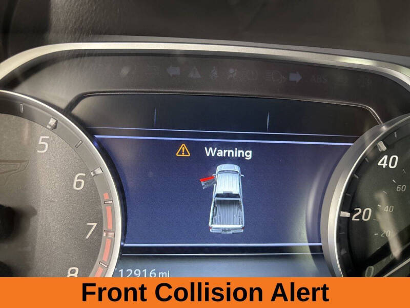 2024 Nissan Titan XD SV