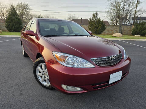 2004 Toyota Camry for sale at Austin Auto Planet LLC in Austin TX