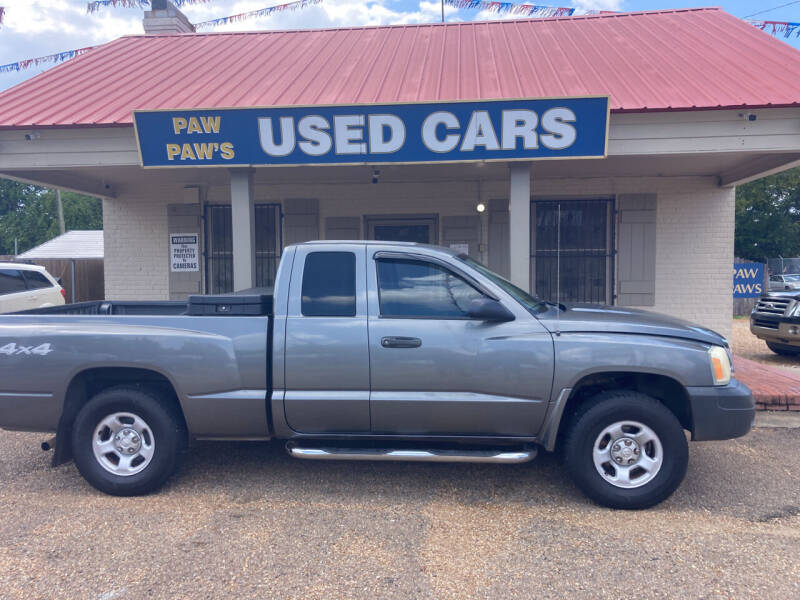 2005 Dodge Dakota for sale at Paw Paw's Used Cars in Alexandria LA