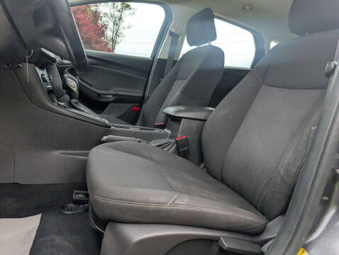 2017 Ford Focus SE