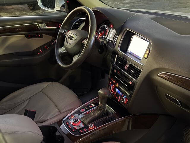 2015 Audi Q5 2.0T quattro Premium Plus