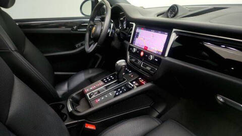 2024 Porsche Macan S