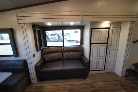 2021 Keystone RV Cougar 24 RDS