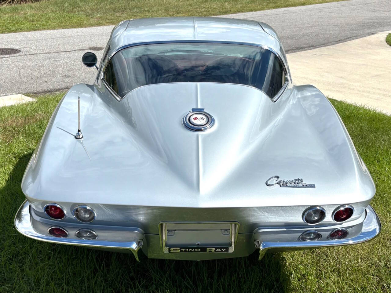 1965 Chevrolet Corvette 8