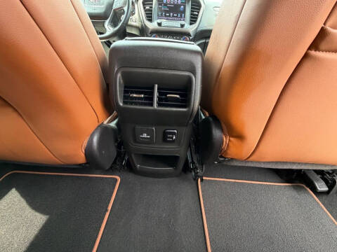 2017 GMC Acadia SLT-1