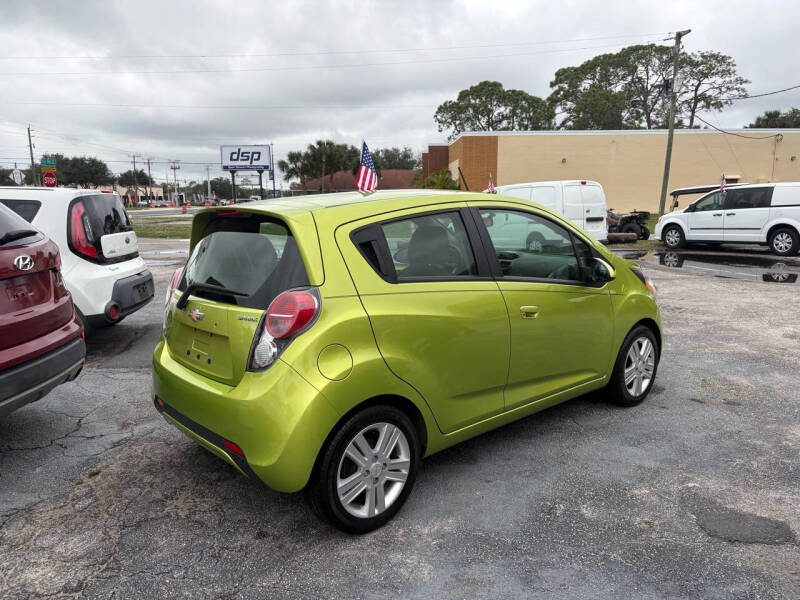 2013 Chevrolet Spark 1LT photo 12