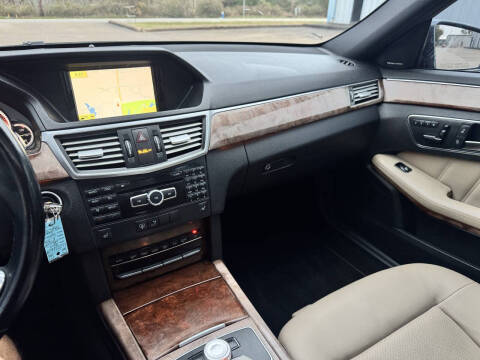 2012 Mercedes-Benz E-Class E 350 BlueTEC Luxury