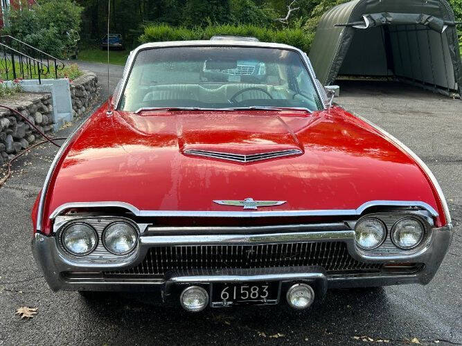 1963 Ford Thunderbird