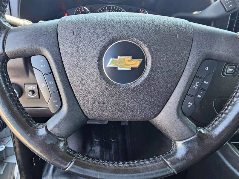 2022 Chevrolet Express 3500