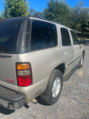2004 GMC Yukon SLE