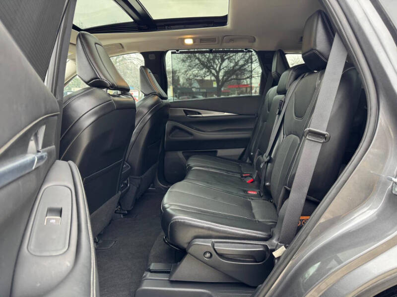 2022 Infiniti QX60 Luxe