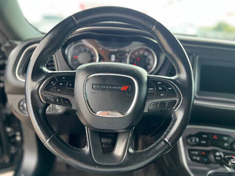 2018 Dodge Challenger SXT