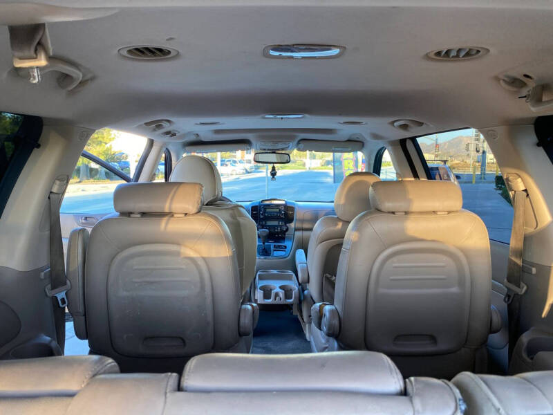 2008 Kia Sedona