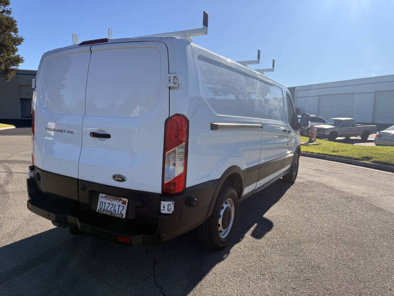 2019 Ford Transit 250
