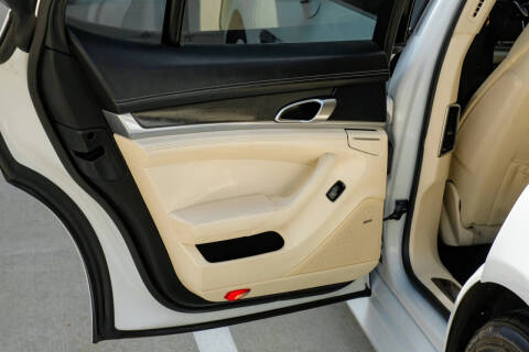 2013 Porsche Panamera