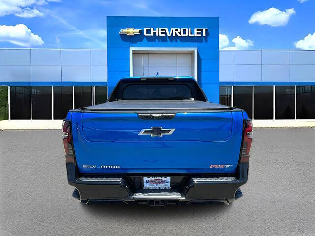 2025 Chevrolet Silverado EV RST