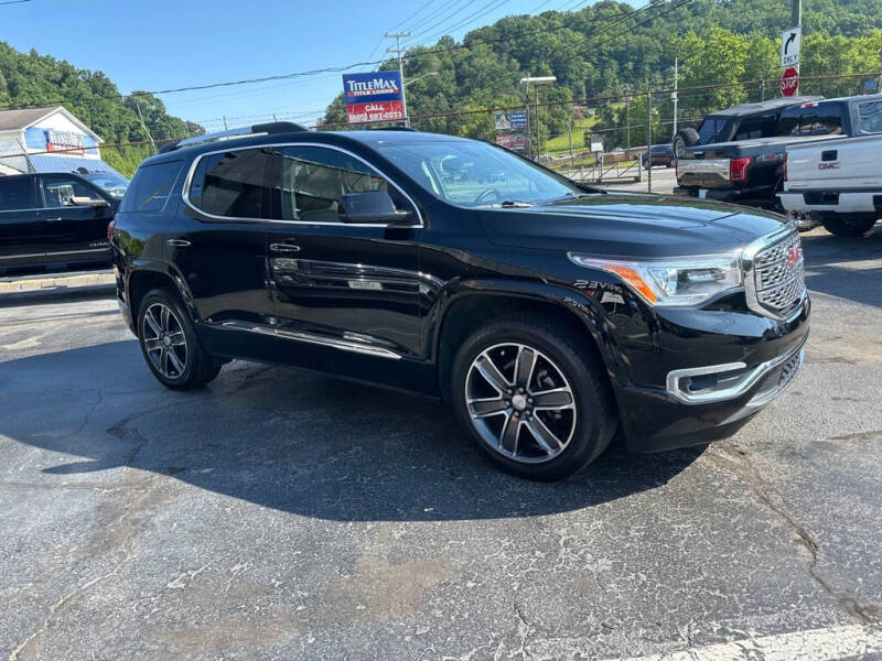 2017 GMC Acadia Denali