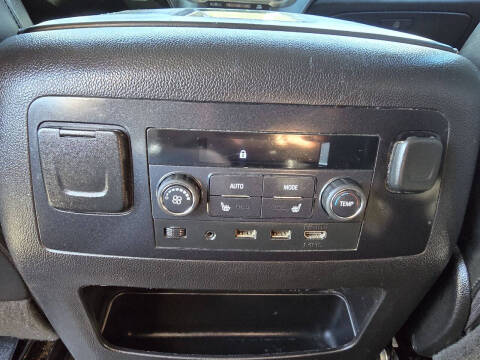 2017 GMC Yukon XL Denali